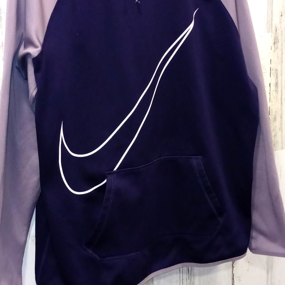 1228 Nike Dri-Fit Hoodie - Picture 2 of 6